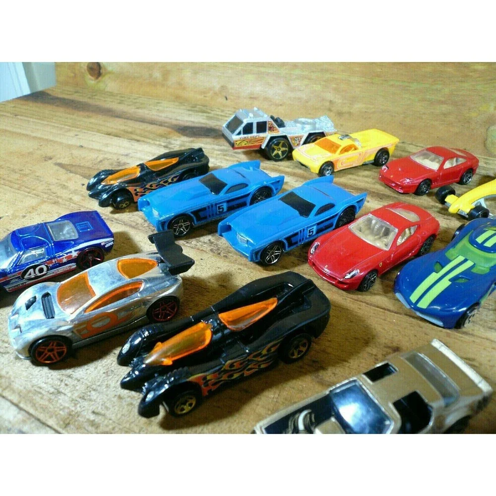 Lot of 29 Hot Wheels Toy Cars Trucks